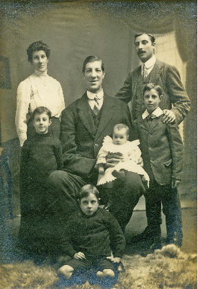 Frederick Kempster and family.